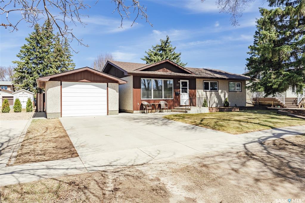 Second View of 211 2nd Street E, Langham, Saskatchewan, S0K 2L0