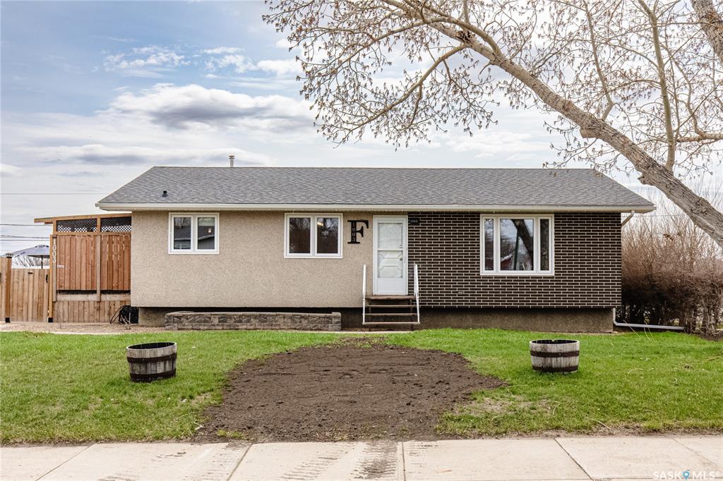 1003 Ominica Street E, SK035208, Saskatchewan,