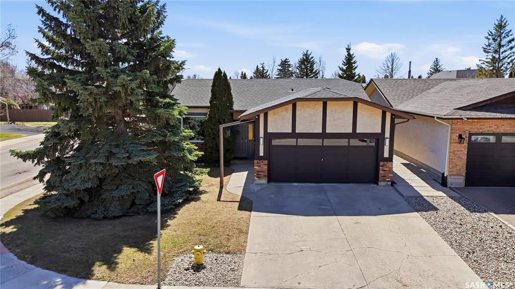 Second View of 6547 Hird Crescent, Lakewood, Regina, Saskatchewan, S4X 3Z6