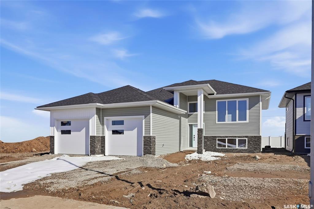 Second View of 816 Ballesteros Crescent, Warman, Saskatchewan, S0K 4S3