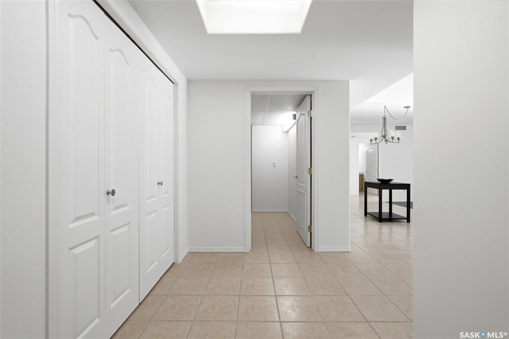Fifth View of 2330 Hamilton Street #226, Transition Area, Regina, Saskatchewan, S4P 4M4