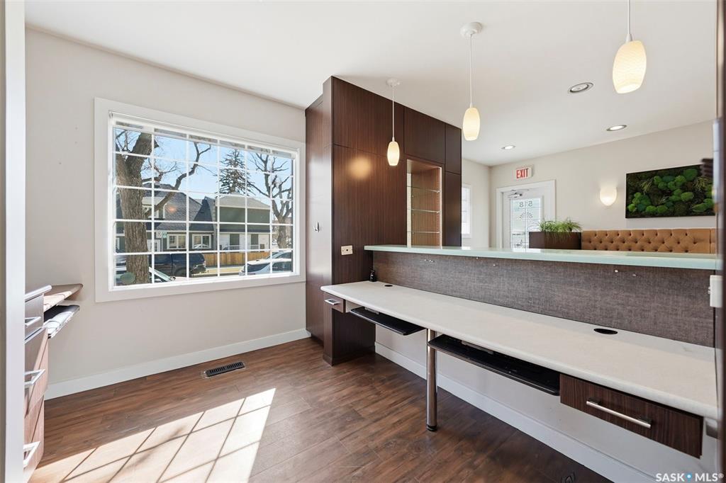 Fifth View of 518 Queen Street, City Park, Saskatoon, Saskatchewan, S7K 0M5