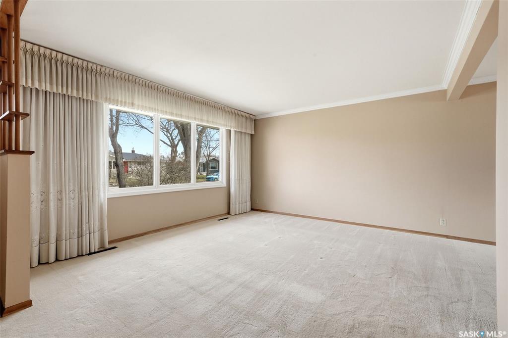 Fourth View of 3868 Athol Street, Parliament Place, Regina, Saskatchewan, S4S 3J1