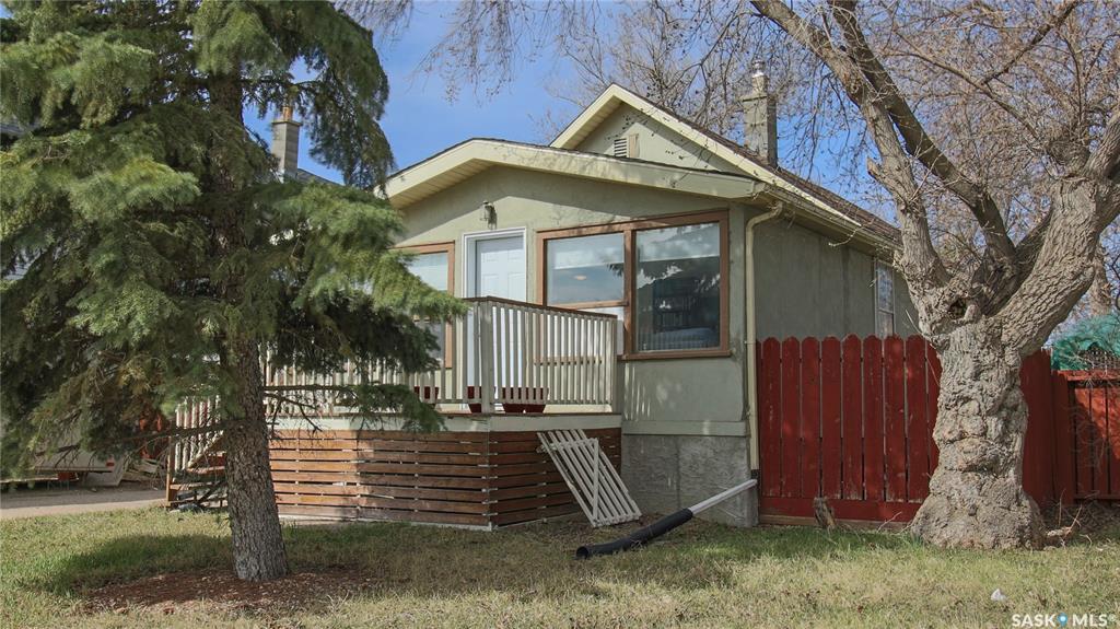 Third View of 1330 Alexandra Street, Rosemont, Regina, Saskatchewan, S4T 4N7