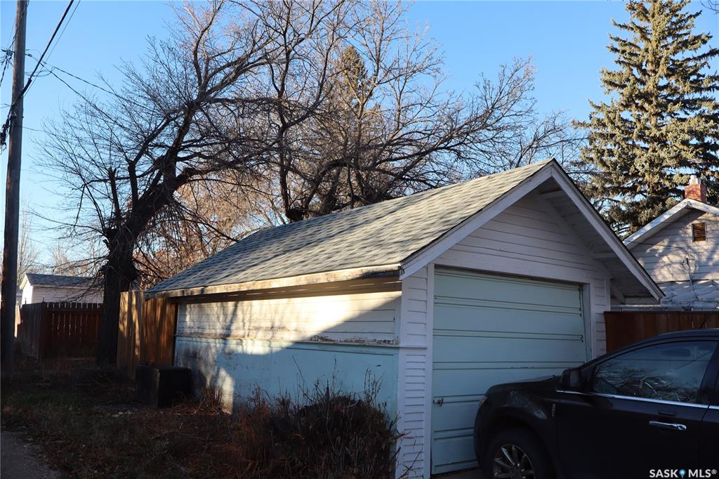 Second View of 203 5th Avenue W, Assiniboia, Saskatchewan, S0H 0B0