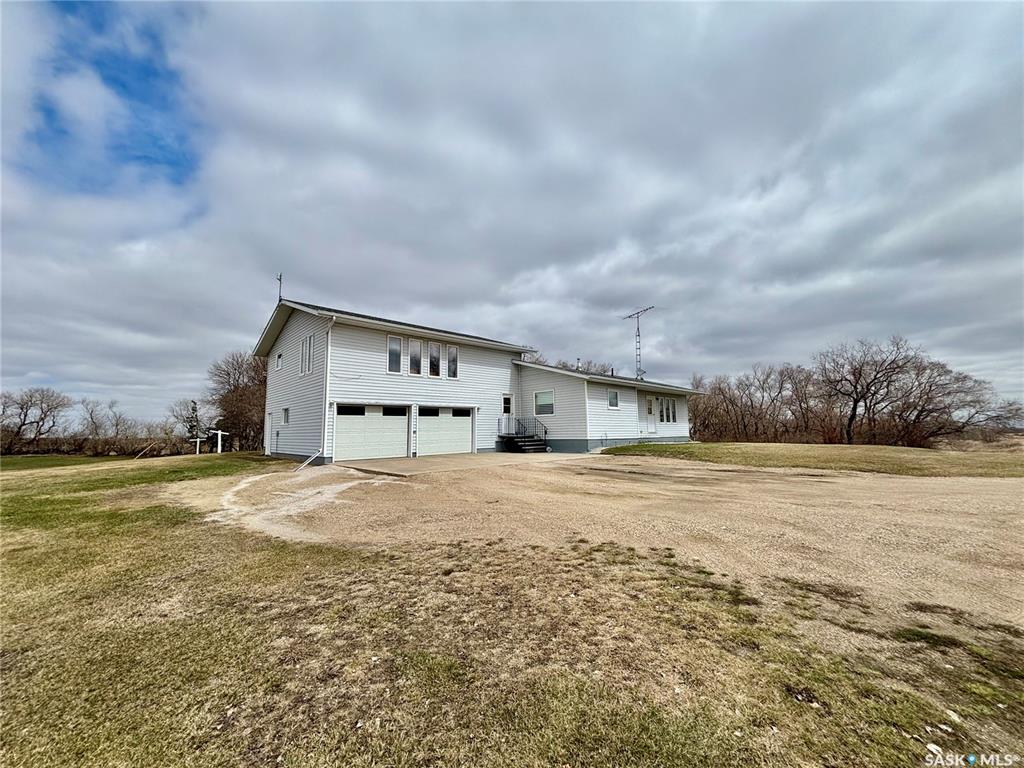 Third View of Wirth Acreage, Mcleod Rm No. 185, Saskatchewan, S0A 2T0