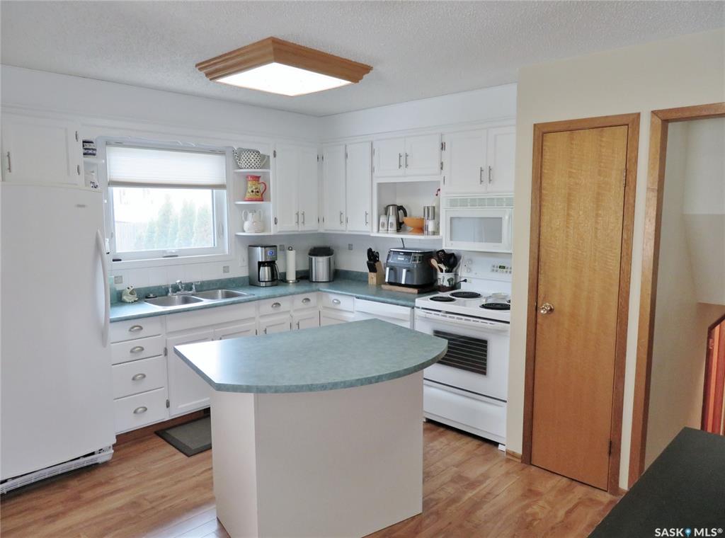 Second View of 315 Benesh Crescent, Silverwood Heights, Saskatoon, Saskatchewan, S7K 6P1