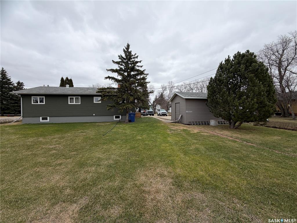 Fifth View of 11 Rhodes Street, Redvers, Saskatchewan, S0C 2H0