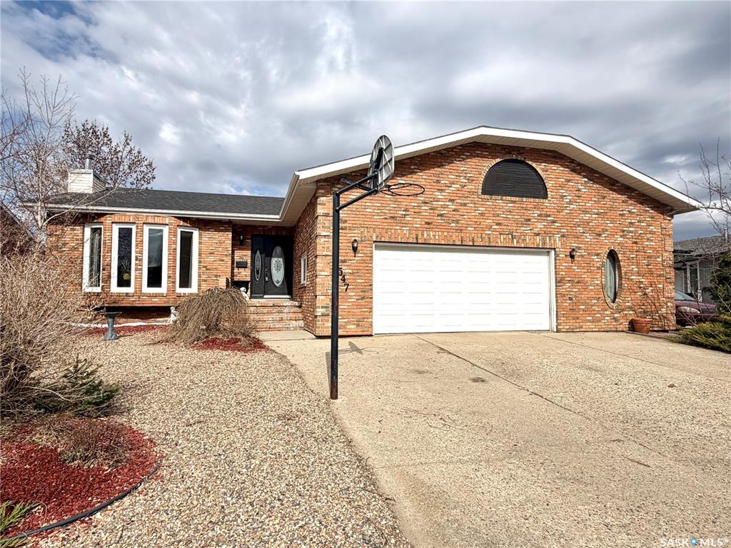 2547 Cardinal Crescent, SK035365, Saskatchewan,