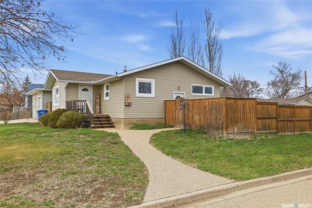 105 Queen Street, SK035399, Saskatchewan,