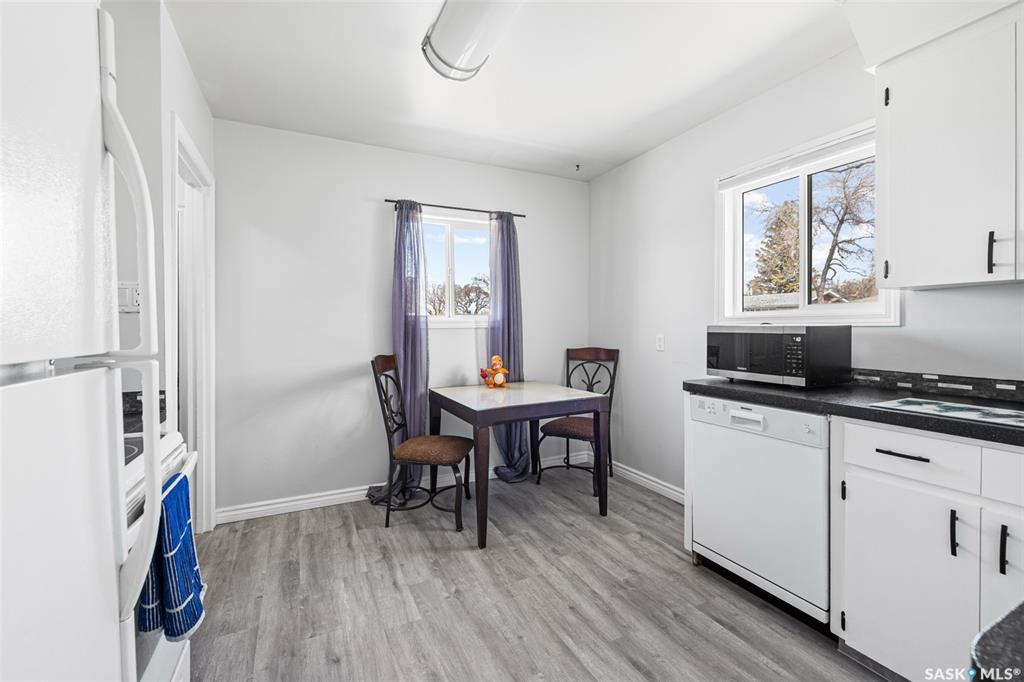 Fifth View of 812 Mcintosh Street, Rosemont, Regina, Saskatchewan, S4T 5B4