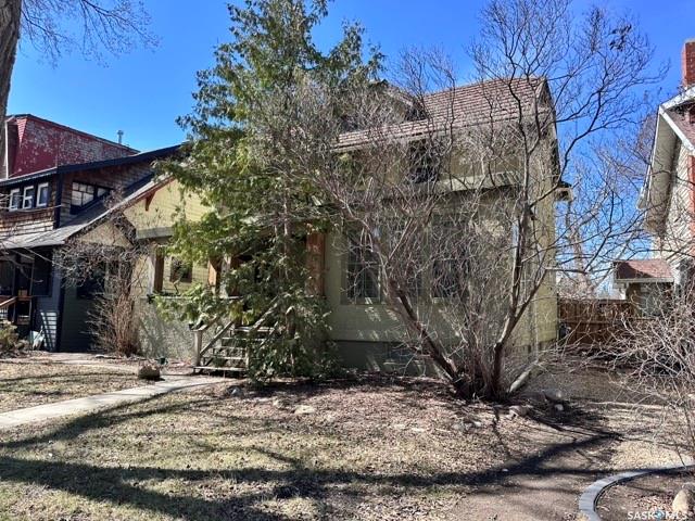 Third View of 21 Angus Crescent, Crescents, Regina, Saskatchewan, S4T 6N1