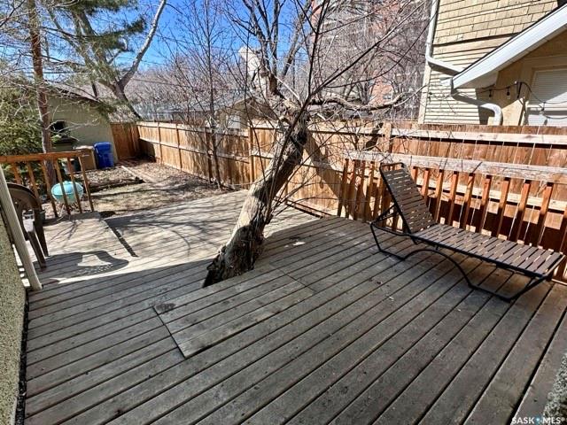 Fifth View of 21 Angus Crescent, Crescents, Regina, Saskatchewan, S4T 6N1