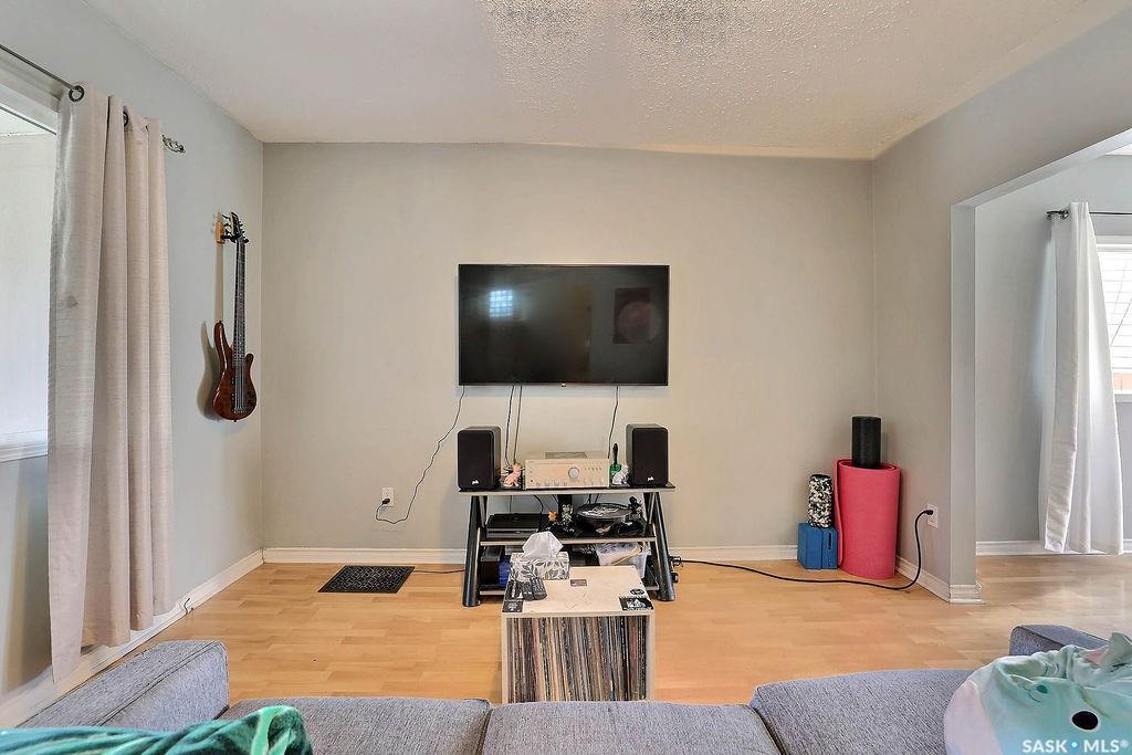 Third View of 2066 Wallace Street, Broders Annex, Regina, Saskatchewan, S4N 4A4