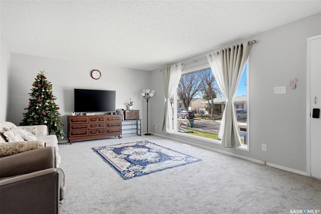 Fourth View of 158 Trifunov Crescent, Argyle Park, Regina, Saskatchewan, S4R 7C9