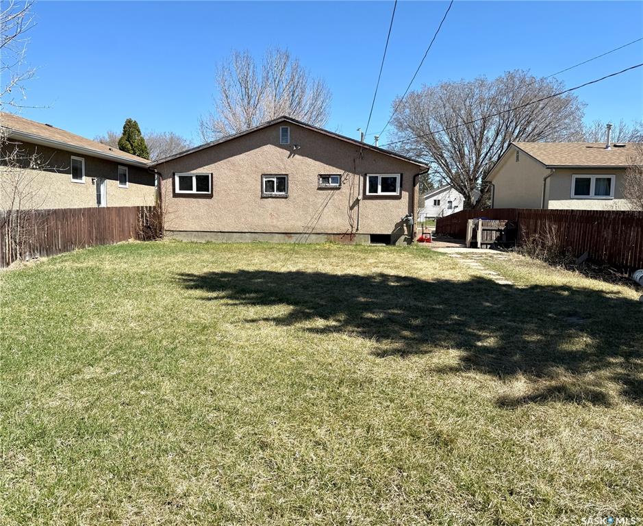 Second View of 671 102nd Street, Riverview NB, North Battleford, Saskatchewan, S9A 1C9