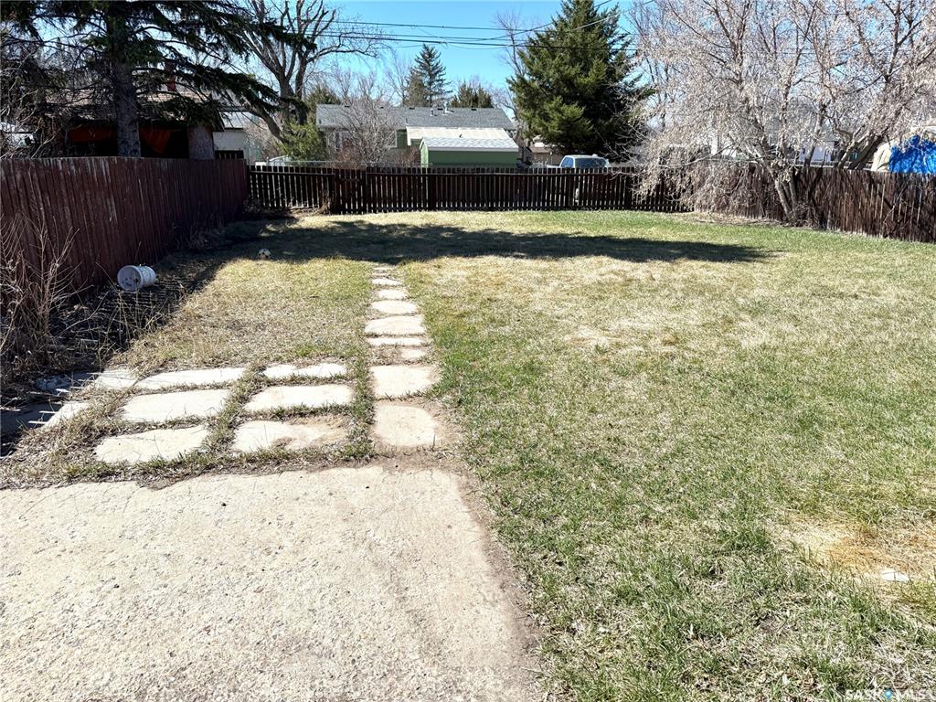 Third View of 671 102nd Street, Riverview NB, North Battleford, Saskatchewan, S9A 1C9