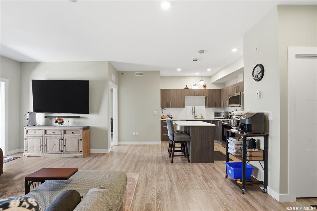 Fourth View of 142 Pawlychenko Lane #322, Lakewood S.C., Saskatoon, Saskatchewan, S7V 0N7