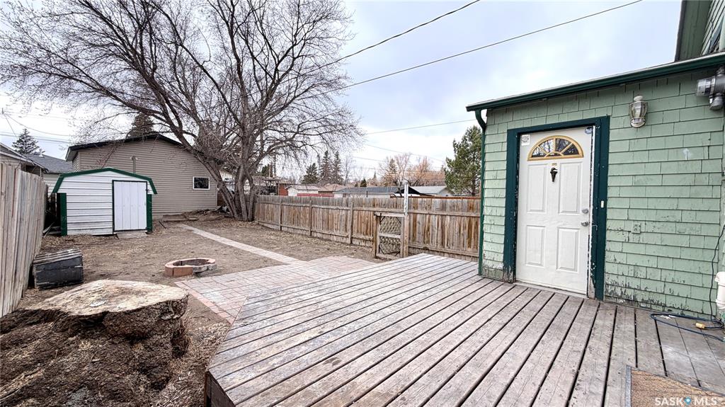 Third View of 217 L Avenue N, Westmount, Saskatoon, Saskatchewan, S7L 2P3