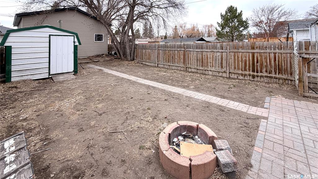 Fourth View of 217 L Avenue N, Westmount, Saskatoon, Saskatchewan, S7L 2P3