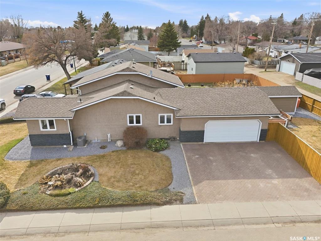 Third View of 3402 Calder Crescent, Adelaide/Churchill, Saskatoon, Saskatchewan, S7J 4W6