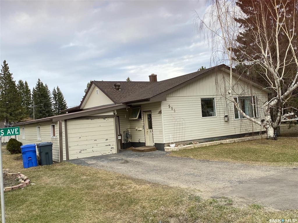 Second View of 515 + 511 Springs Avenue, Springside, Saskatchewan, S0A 3V0