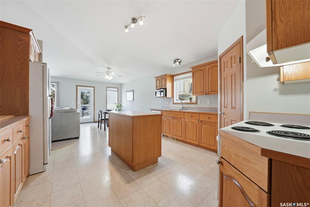 11 Columbia Drive, SK035460, Saskatchewan,