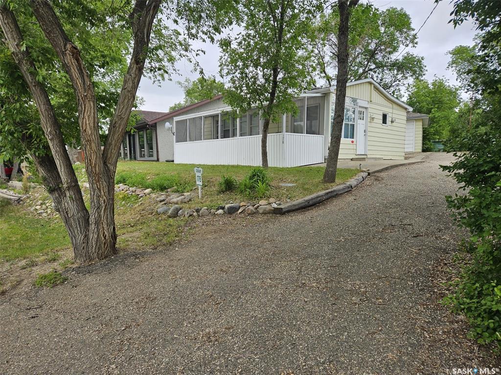 MLS® listing #SK035481 for sale located at 178 Lakeshore Drive