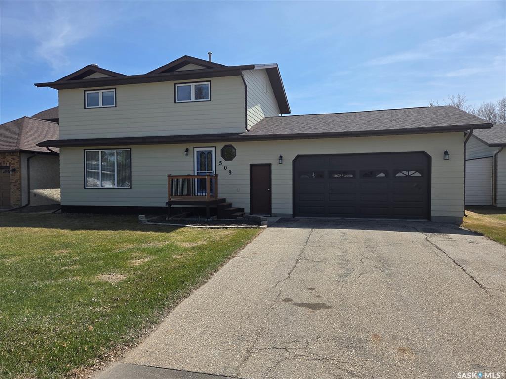 Second View of 509 Carlyle Avenue, Carlyle, Saskatchewan, S0C 0R0