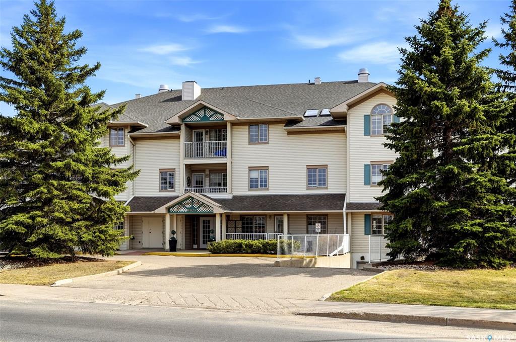 MLS® listing #SK035485 for sale located at 4025 Hill Avenue #104