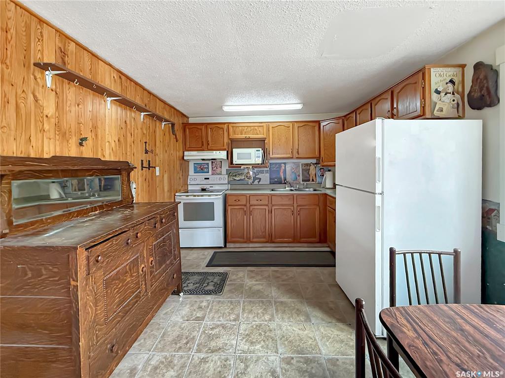 Fourth View of 903 Balsam Street, White Swan Lake, Saskatchewan, S0J 3E0