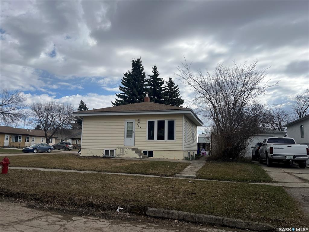 238 1st Street Nw, SK035506, Saskatchewan,
