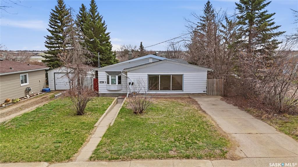 1065 Stadacona Street W, SK035508, Saskatchewan,