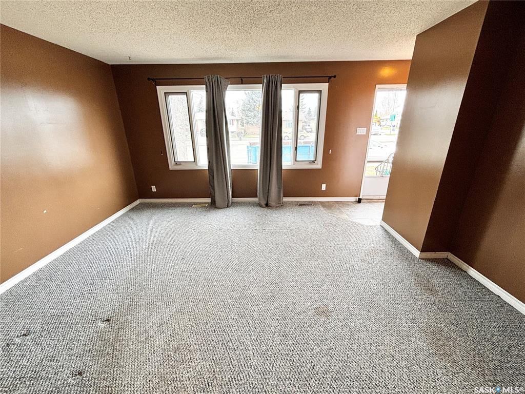 Third View of 3805 Diefenbaker Drive, Pacific Heights, Saskatoon, Saskatchewan, S7L 5C6