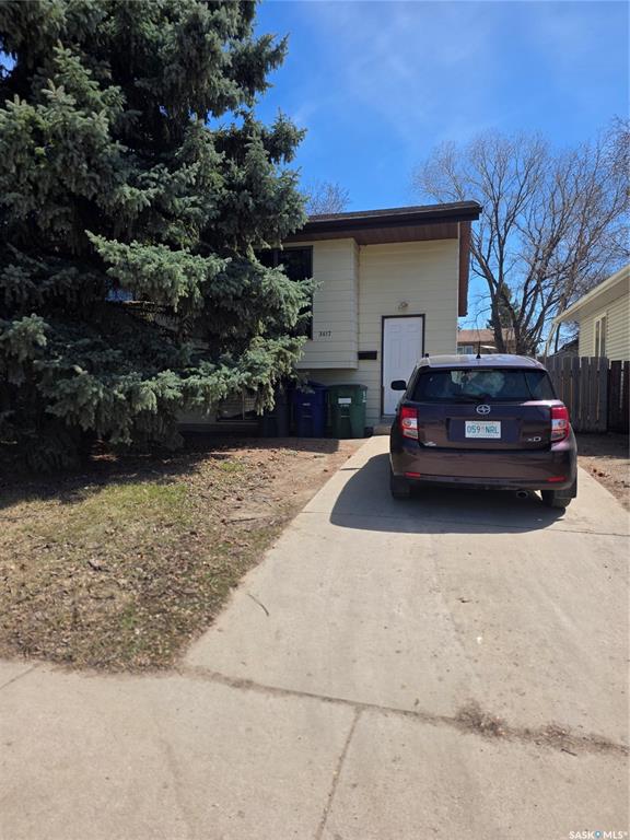 Second View of 3615 3617 Fairlight Drive, Fairhaven, Saskatoon, Saskatchewan, S7M 4L7