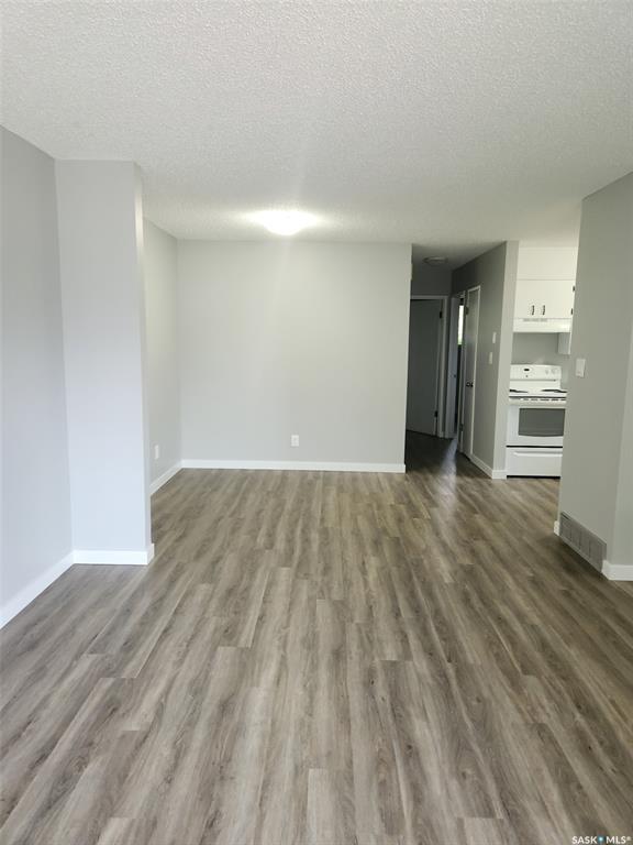 Fifth View of 3615 3617 Fairlight Drive, Fairhaven, Saskatoon, Saskatchewan, S7M 4L7