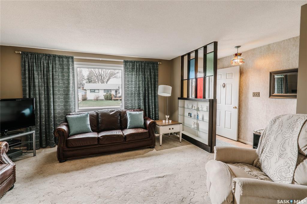 Fifth View of 134 Maclean Crescent, Adelaide/Churchill, Saskatoon, Saskatchewan, S7J 2R7
