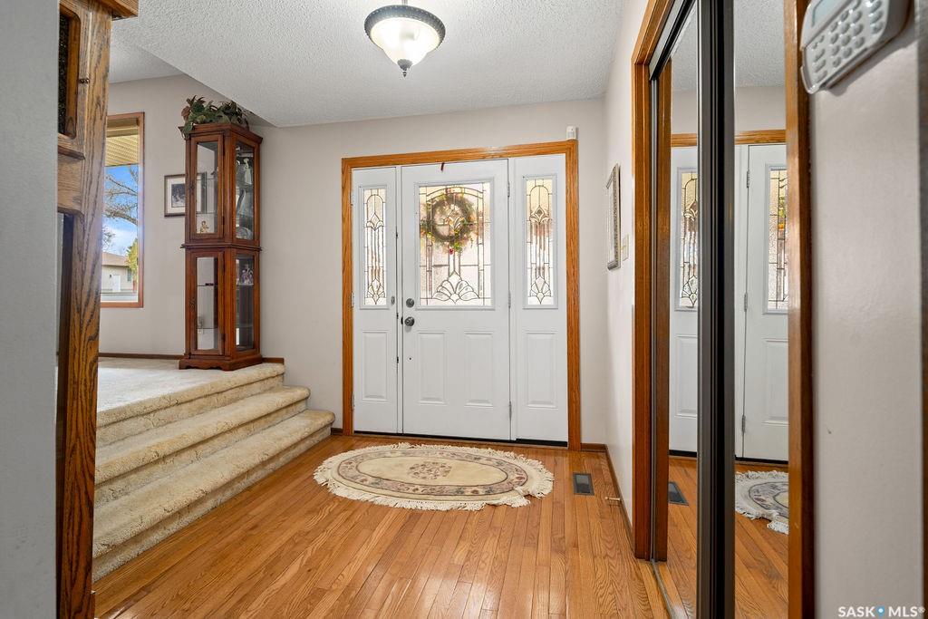 Fifth View of 287 Hodgins Crescent N, Normanview West, Regina, Saskatchewan, S4X 2T2