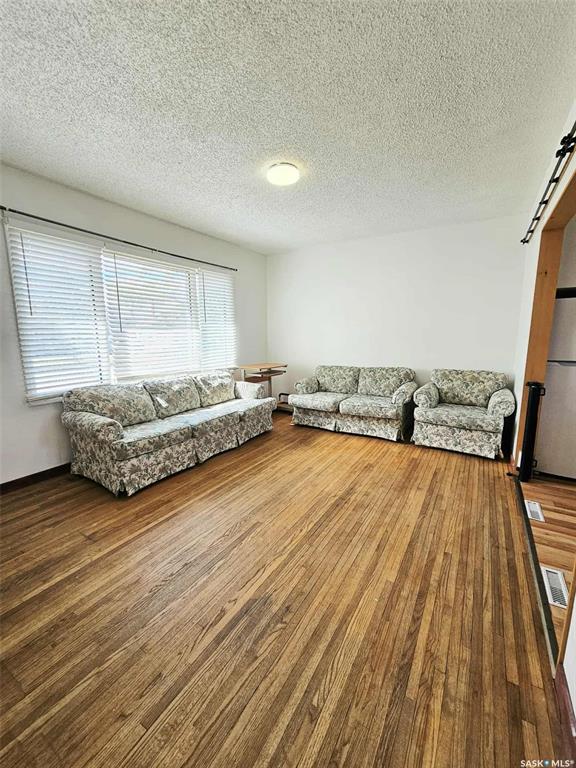 Fourth View of 35 Reaman Avenue, Yorkton, Saskatchewan, S3N 2B8