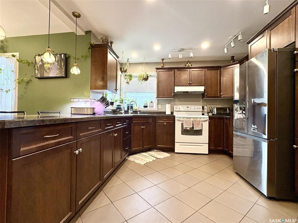 Fourth View of 270 2nd Avenue N, North YO, Yorkton, Saskatchewan, S3N 1G9