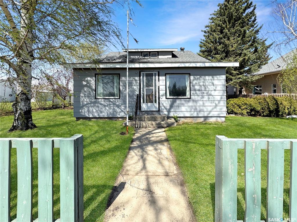 405 Railway Avenue, SK035658, Saskatchewan,