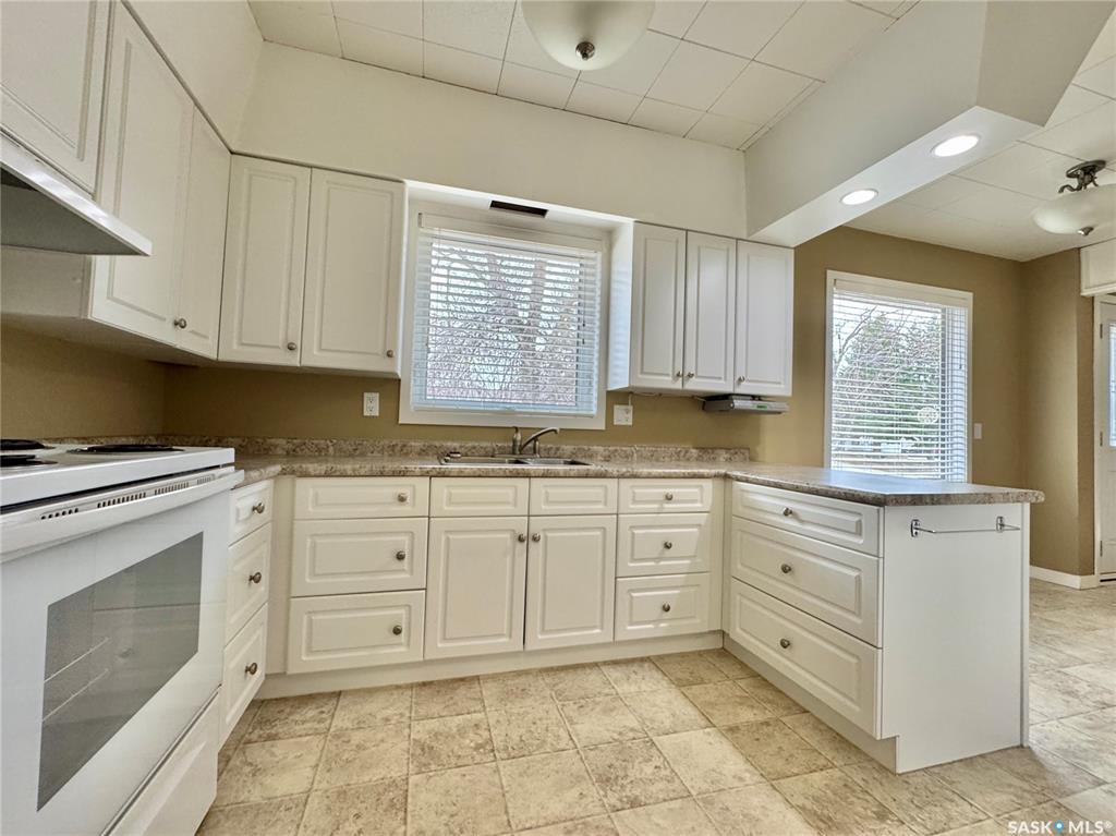 Second View of 5 Crestwood Crescent, Yorkton, Saskatchewan, S3N 2P2
