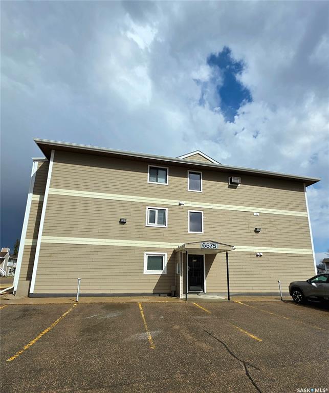 Main View of 6575 Rochdale Boulevard #10, McCarthy Park, Regina, Saskatchewan, S4X 2Z1