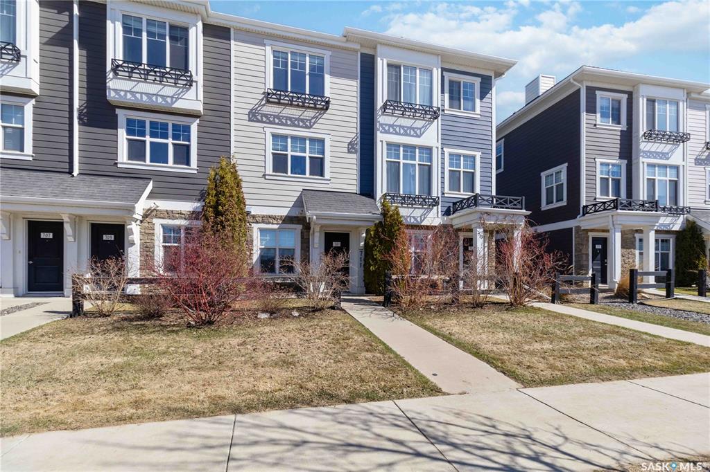 711 Meadows Boulevard, SK035713, Saskatchewan,