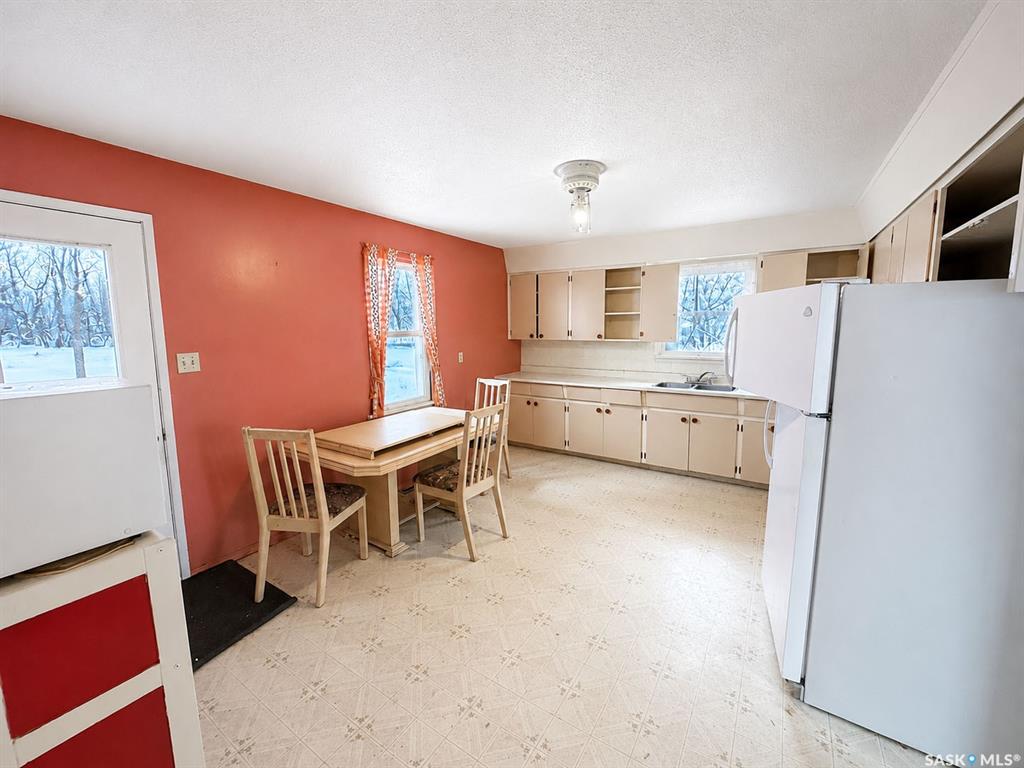 Fourth View of 1915 15th Street W, West Flat, Prince Albert, Saskatchewan, S6V 3V1