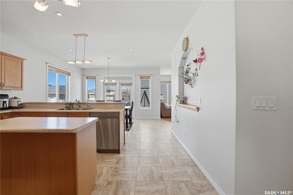 Fifth View of 3714 Sandringham Road E, Windsor Park, Regina, Saskatchewan, S4V 0N5