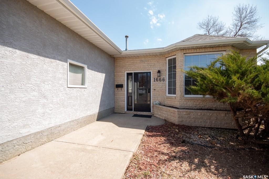 1666 Marshall Crescent, SK035797, Saskatchewan,