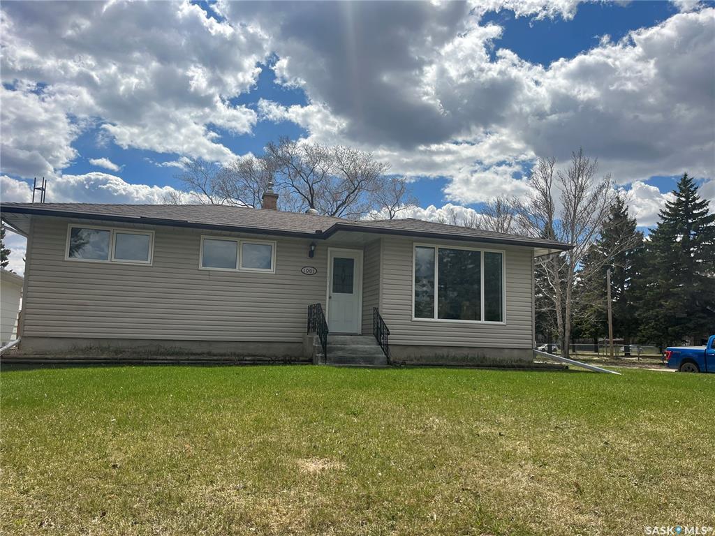 1001 Carlton Drive, SK035820, Saskatchewan,