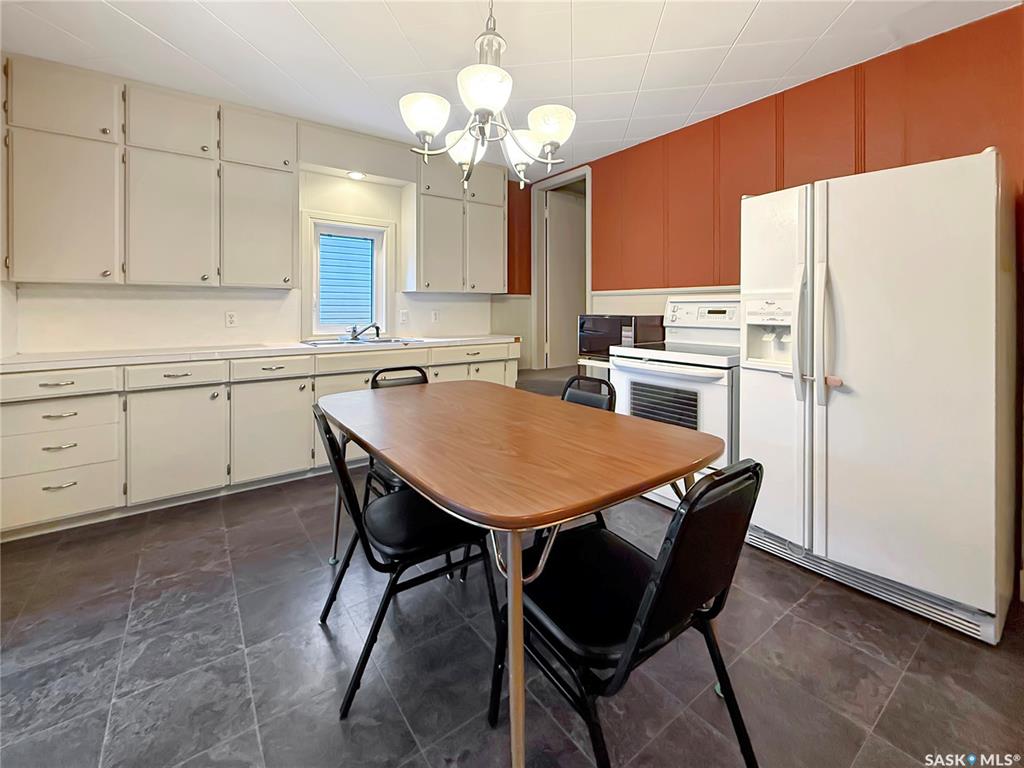 Fifth View of 11 White Pine Place, Hayes East, Candle Lake, Saskatchewan, S0J 3E0
