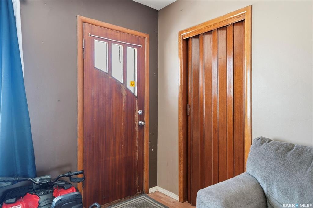 Third View of 439 22nd Street E, East Hill, Prince Albert, Saskatchewan, S6V 1V5